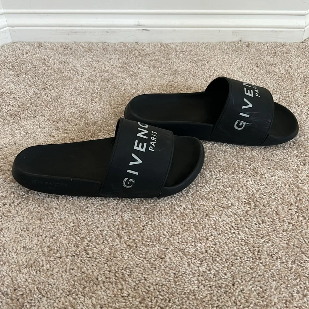 Givenchy Logo Pool Slide - Black